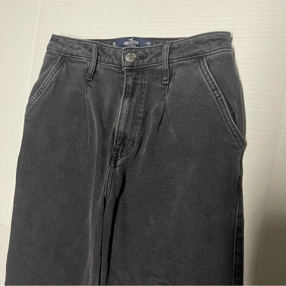 Hollister Women's Ultra High Rise Dad Jean Vintage Stretch Black Size 1R 26Wx28L - Picture 11 of 11